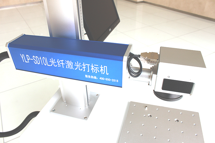 復(fù)件 復(fù)件 激光打標(biāo)機細(xì)節(jié)03